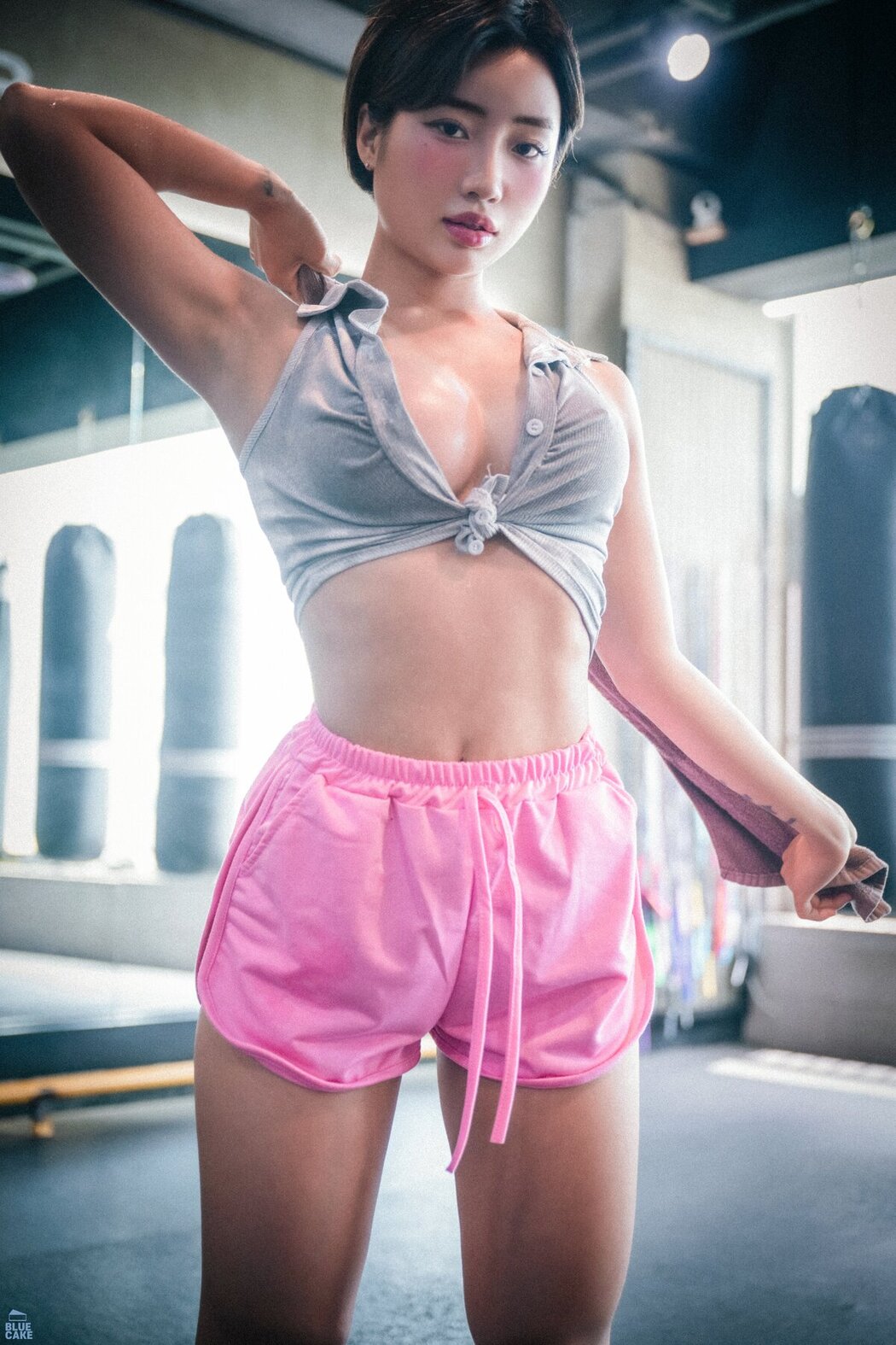 BLUECAKE Booty Queen – Punch Girl B