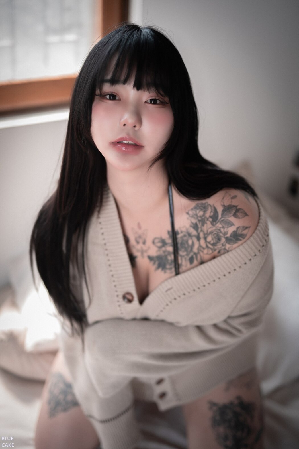 BlueCake Jeon Bo-Yeon 전보연 – Smell of Skin
