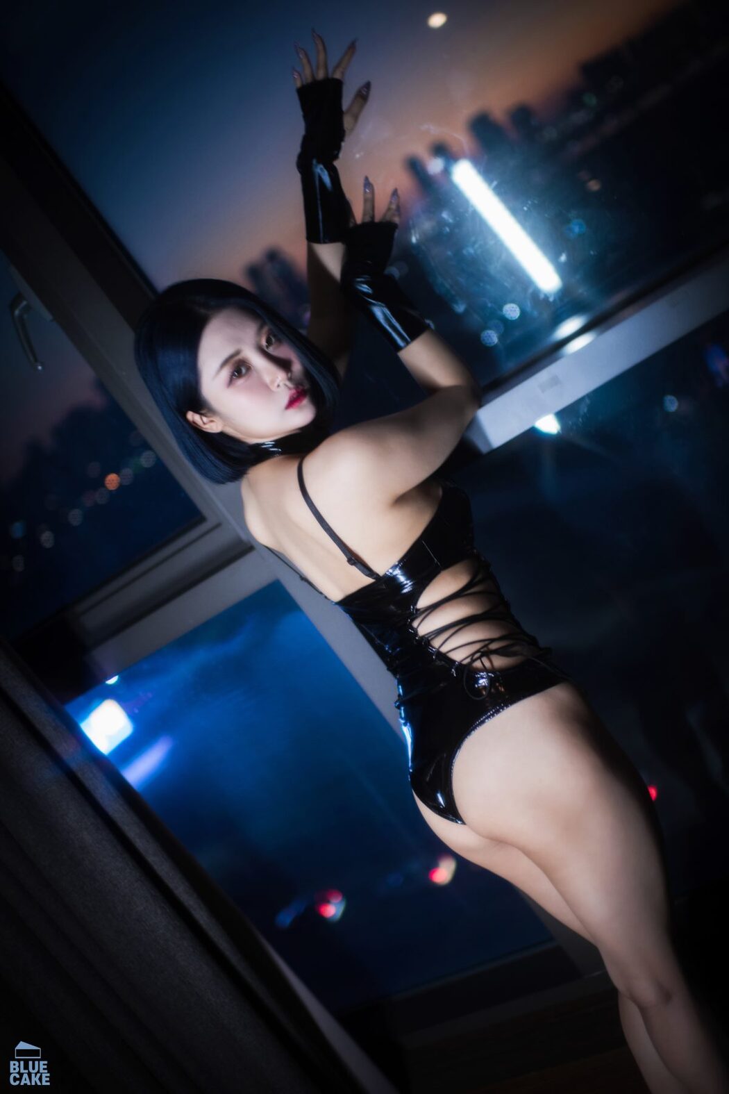 BLUECAKE Bomi 보미 City of Night