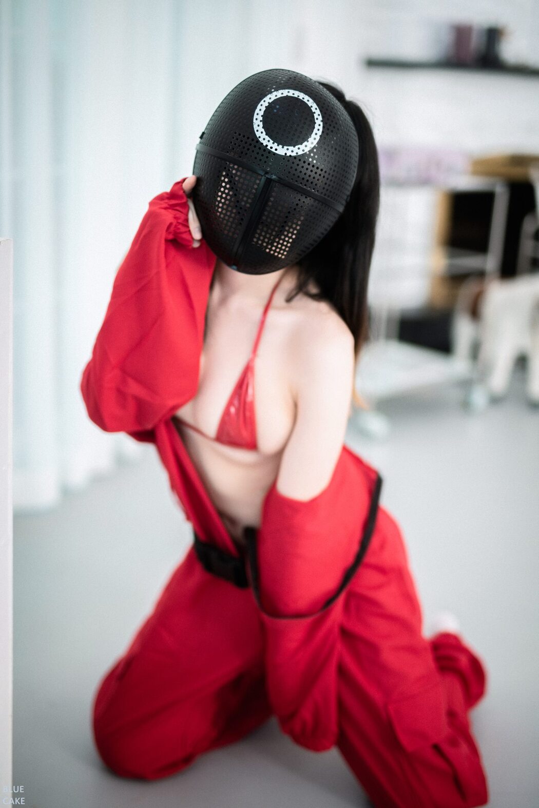 BlueCake Bambi 밤비 Son Ye-Eun 손예은 – Play Game A