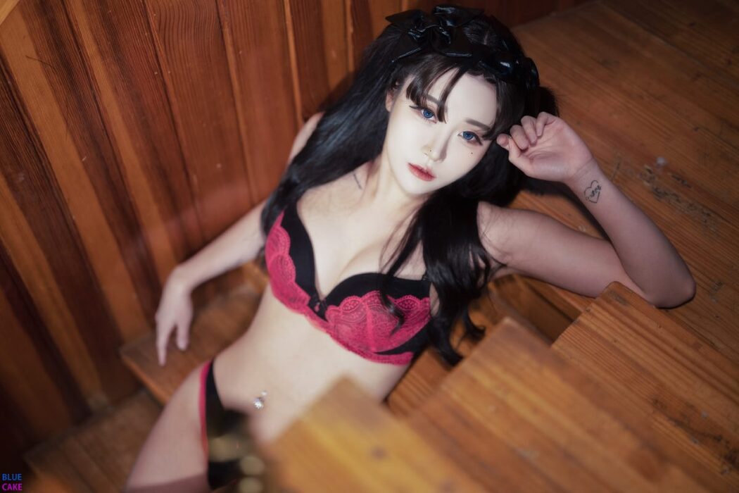 BLUECAKE Bomi 보미 & Zia 지아 Fate Saber x Thosaka Rin Lingerie A