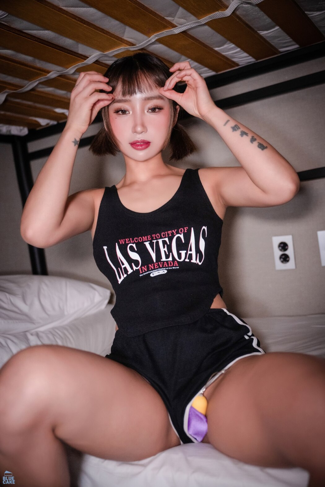 BlueCake Booty Queen – Love In The Dormitory RED.Ver