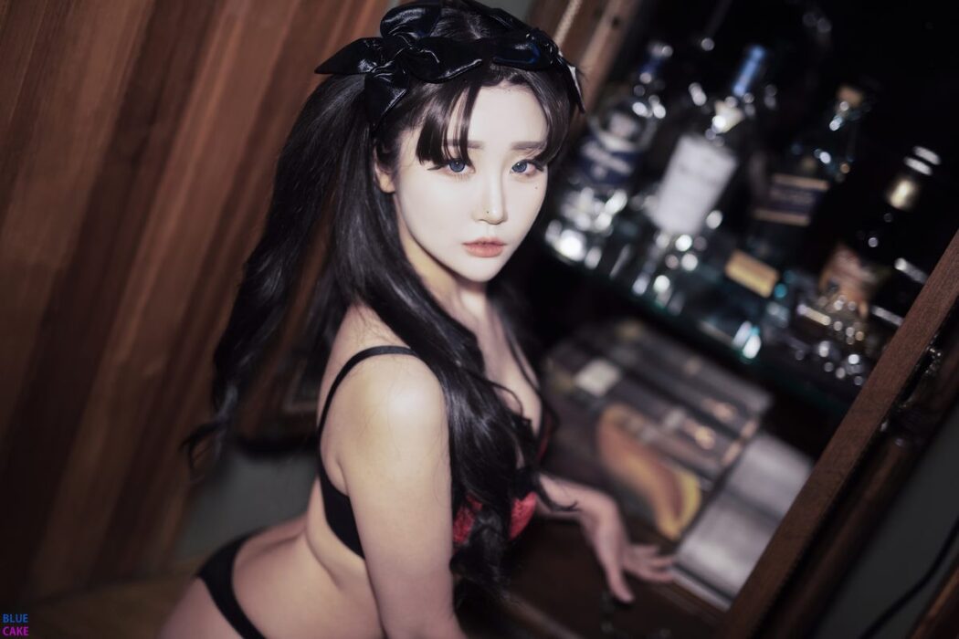 BLUECAKE Bomi 보미 & Zia 지아 Fate Saber x Thosaka Rin Lingerie A