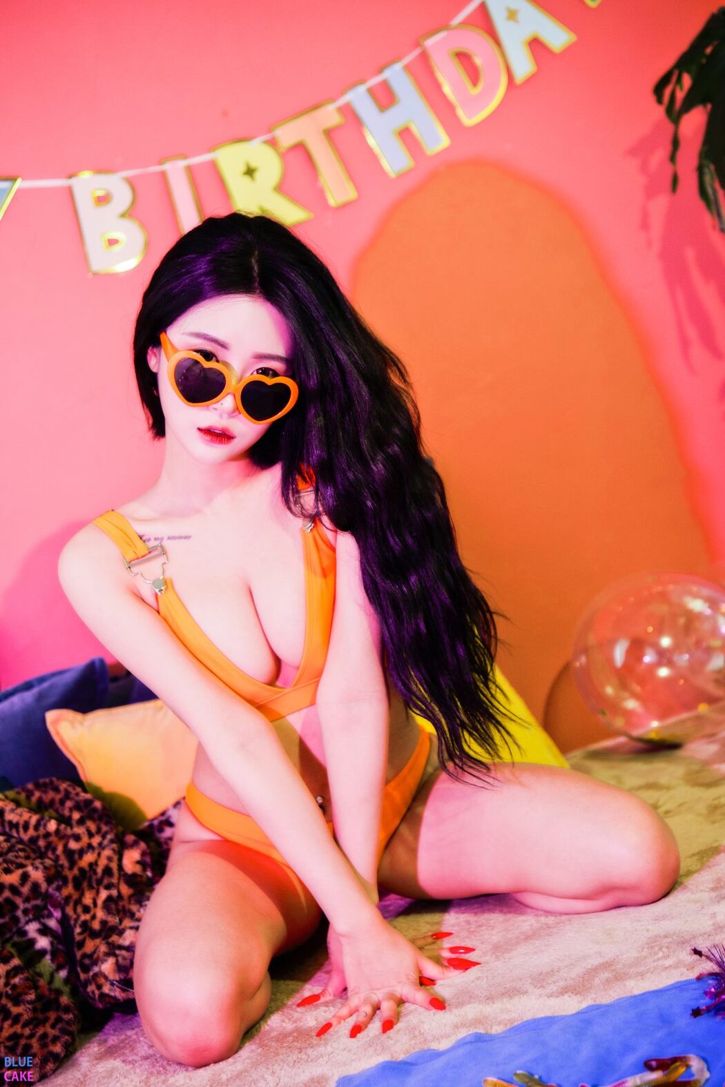 BLUECAKE Bomi 보미 Happy Bomiday