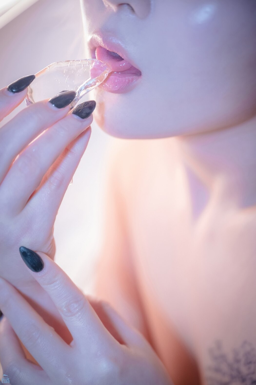BlueCake Jinju – Alone Time RED.Ver