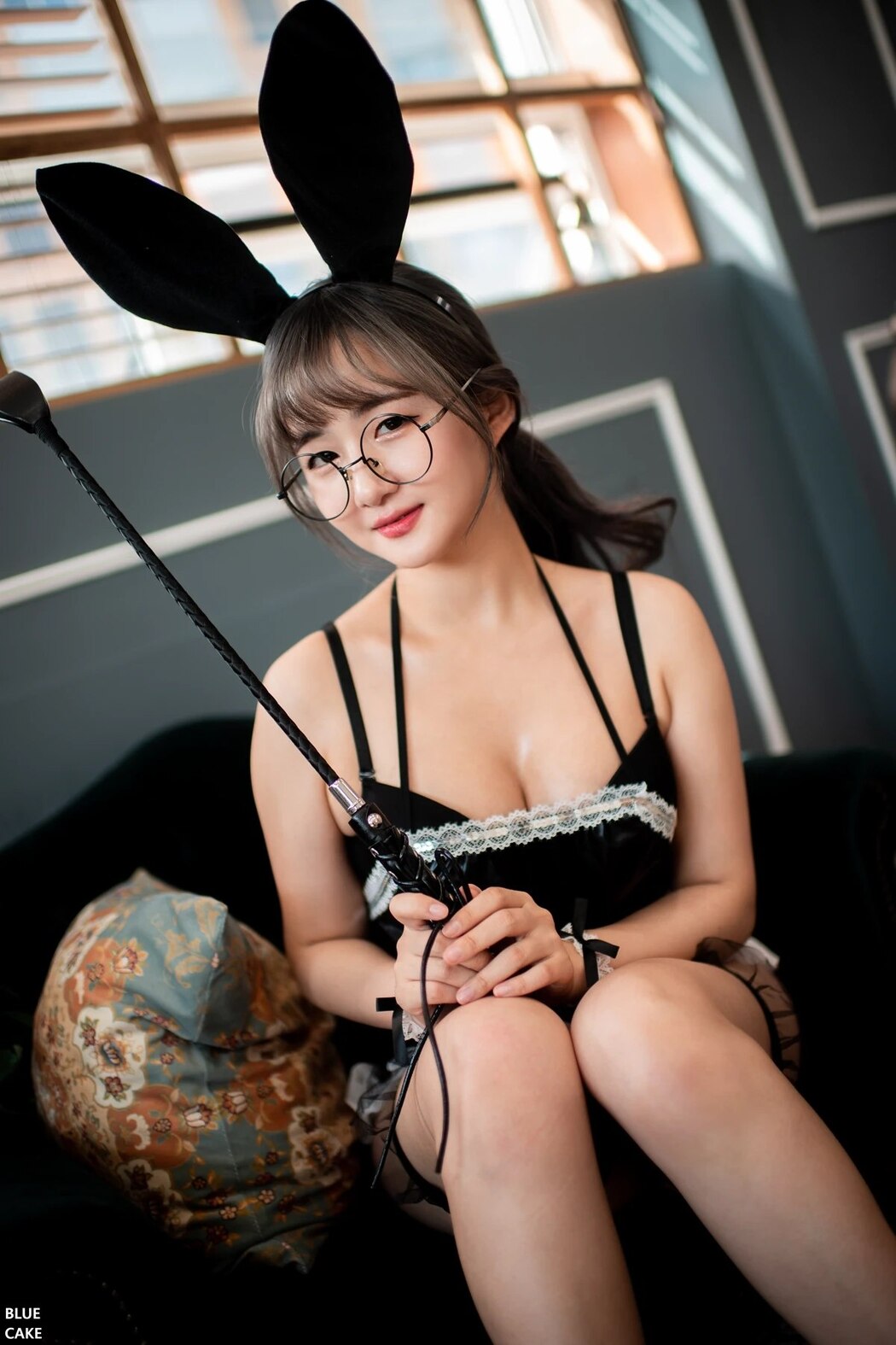 BlueCake Jina – Maid Bunny