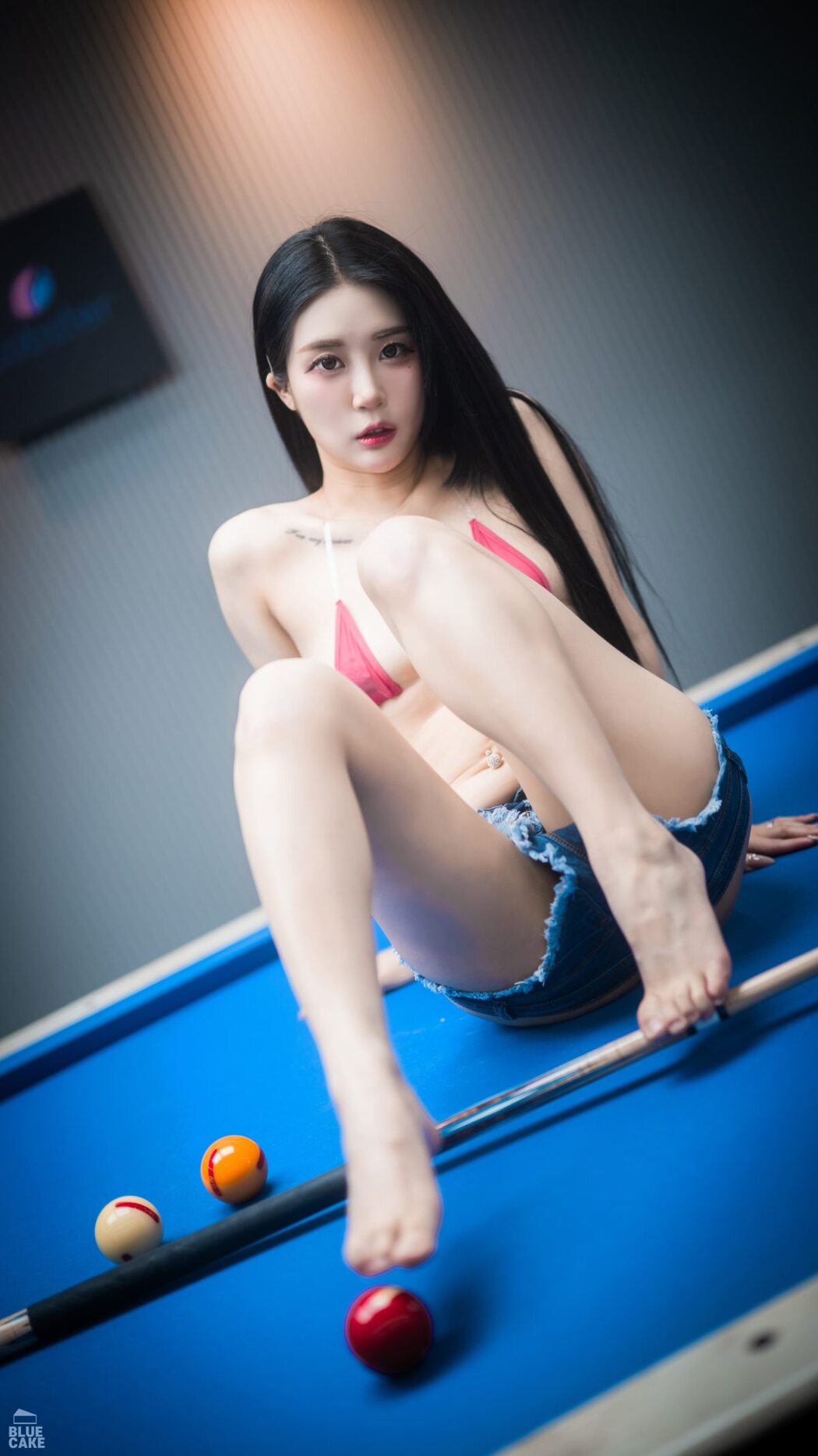 BlueCake Bomi 보미 – Secret Billiard Room B