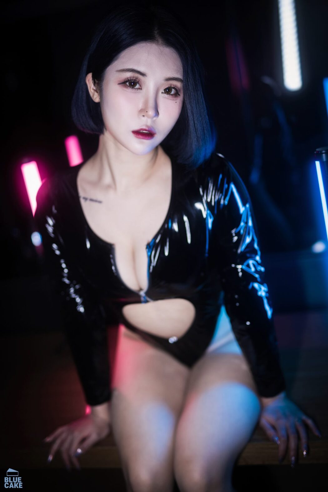BLUECAKE Bomi 보미 City of Night