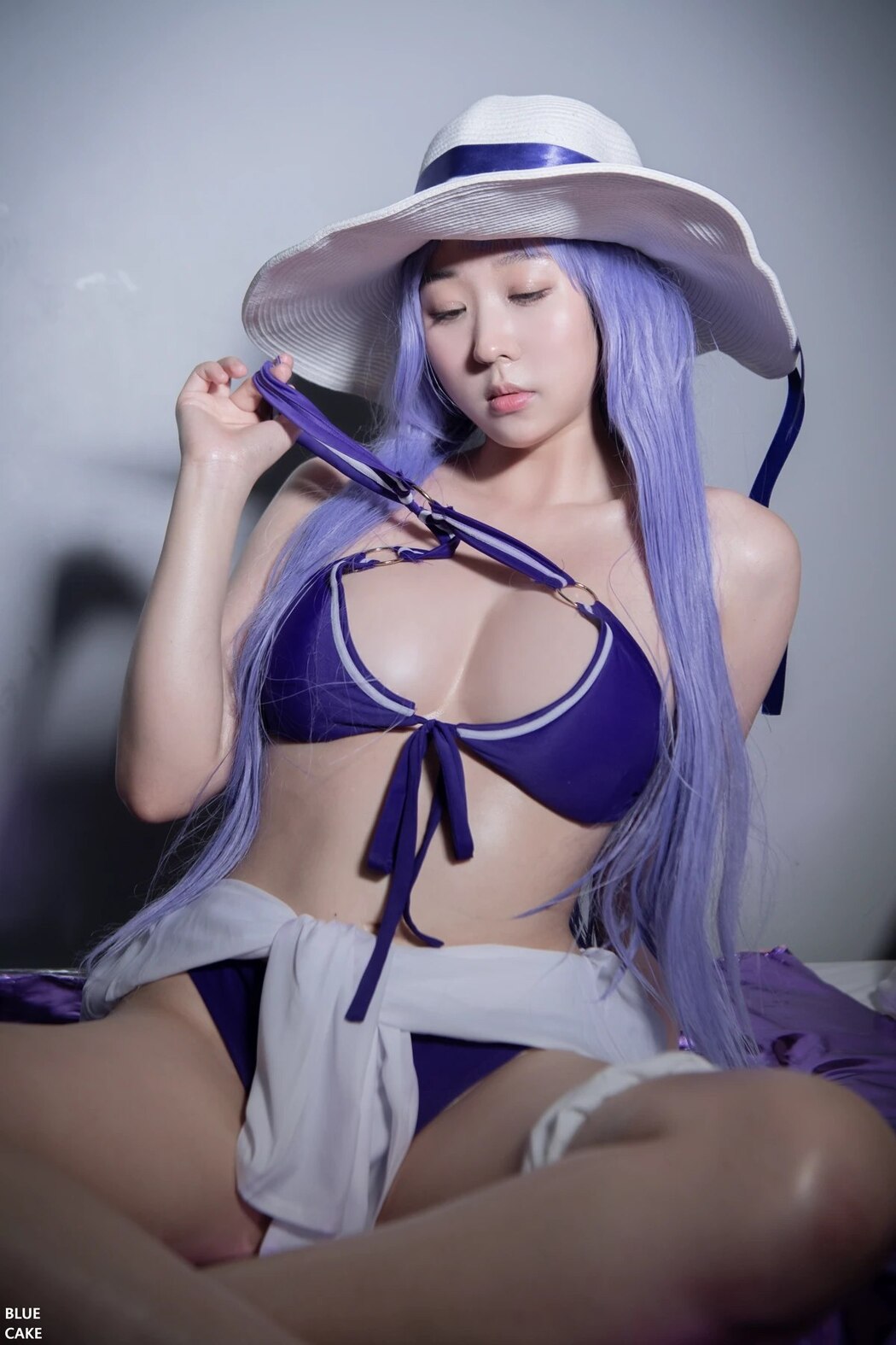 BlueCake Nono – Pool Party Caitlyn
