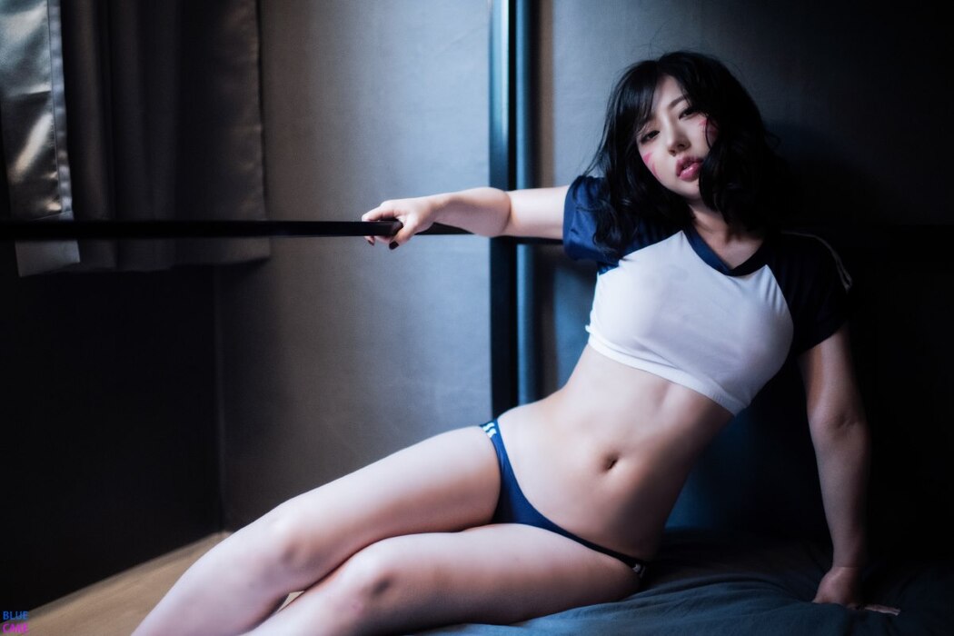 BlueCake Luci 루시 – Hello I am D.Va Kim