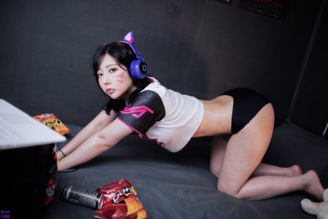 BlueCake Luci 루시 – Hello I am D.Va Kim