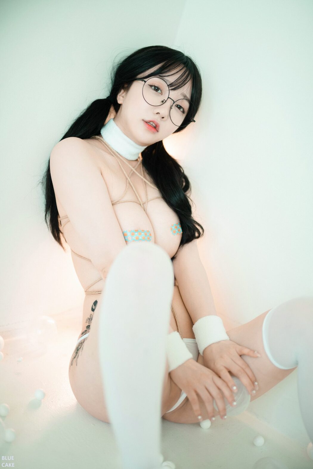 BlueCake Son Ye-Eun 손예은 – Pocky Yenny