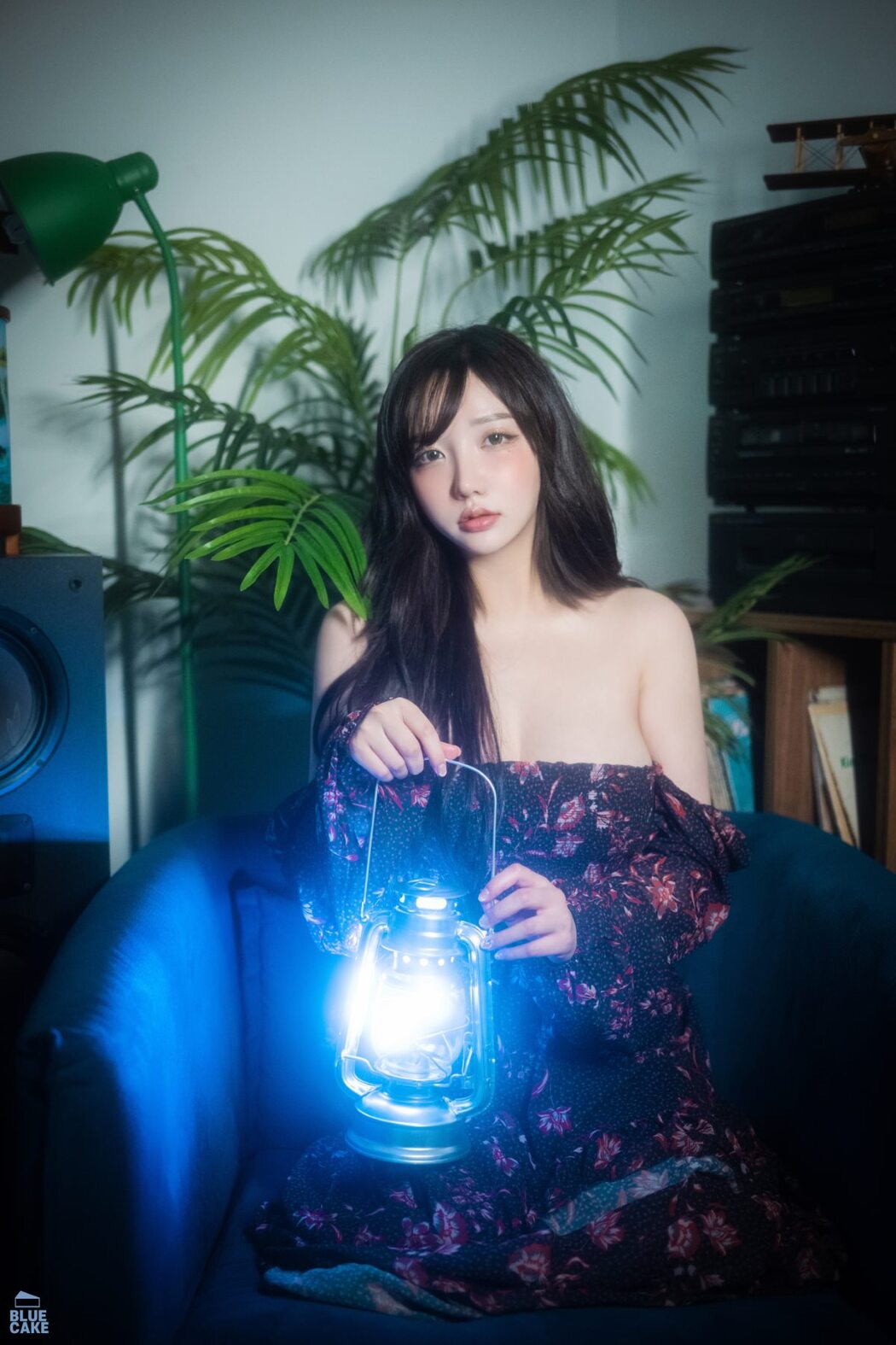 BlueCake Yeeun – Nothing RED