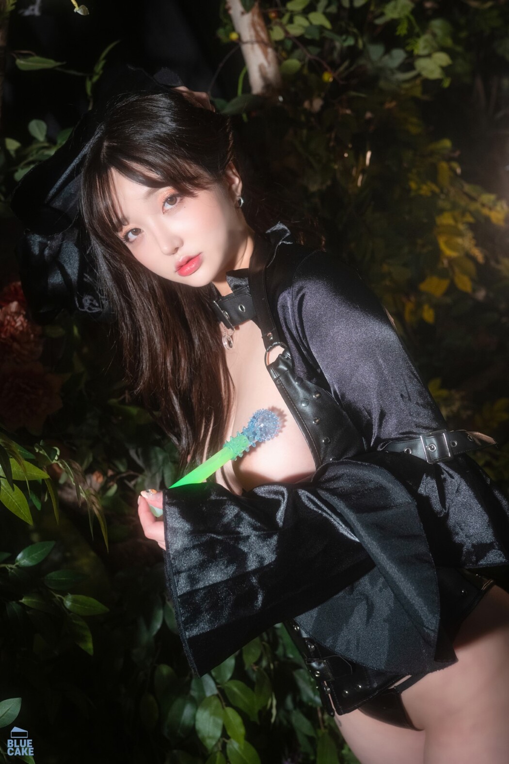 BlueCake Son Ye-Eun 손예은 – Tentacle Bukkake