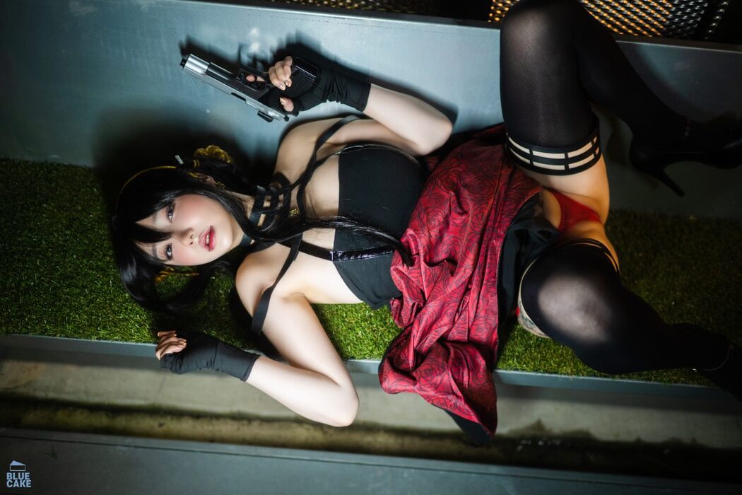BlueCake Yeeun – BlackRose RED
