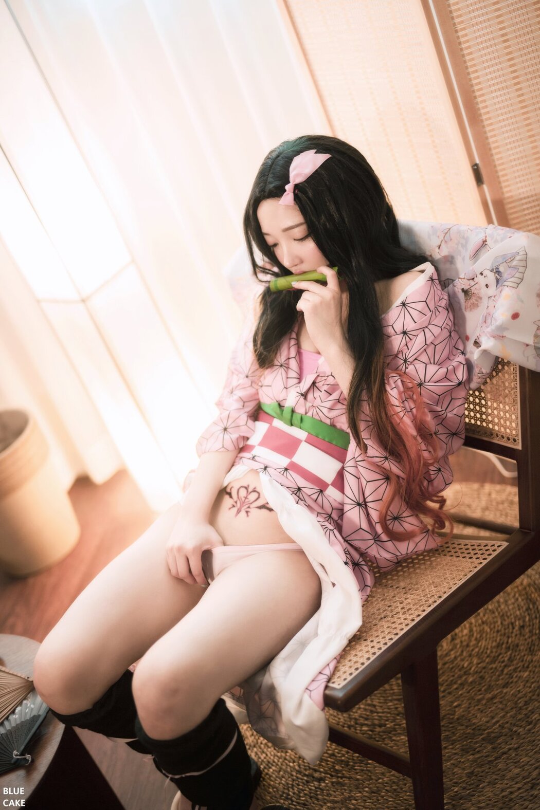 BLUECAKE Son Ye-Eun 손예은 Pink Oni