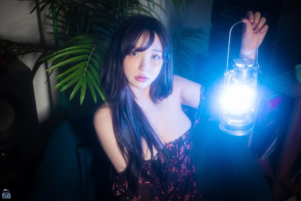 BlueCake Yeeun – Nothing RED