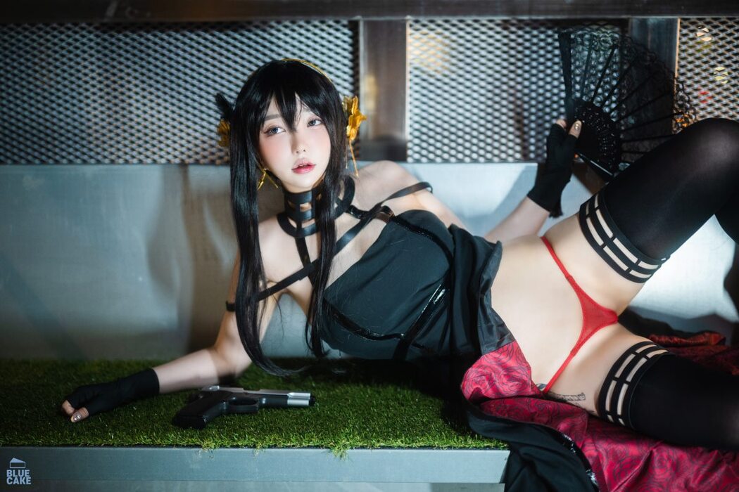 BlueCake Yeeun – BlackRose RED