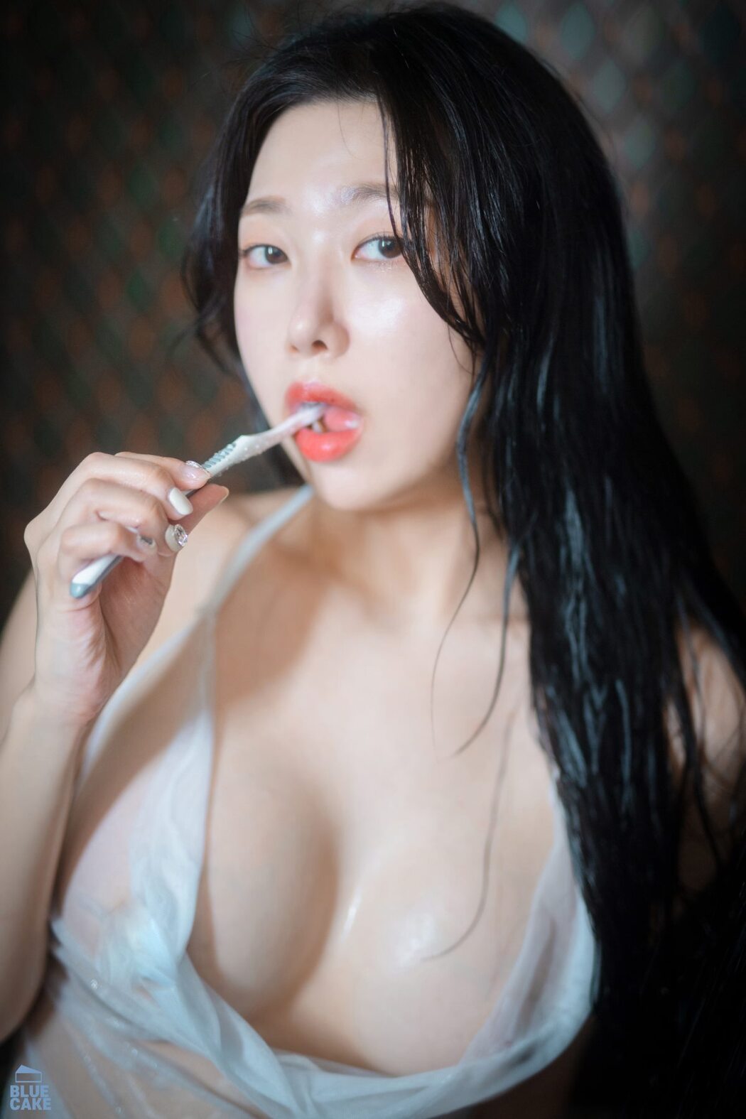 BlueCake Shaany – Wet B