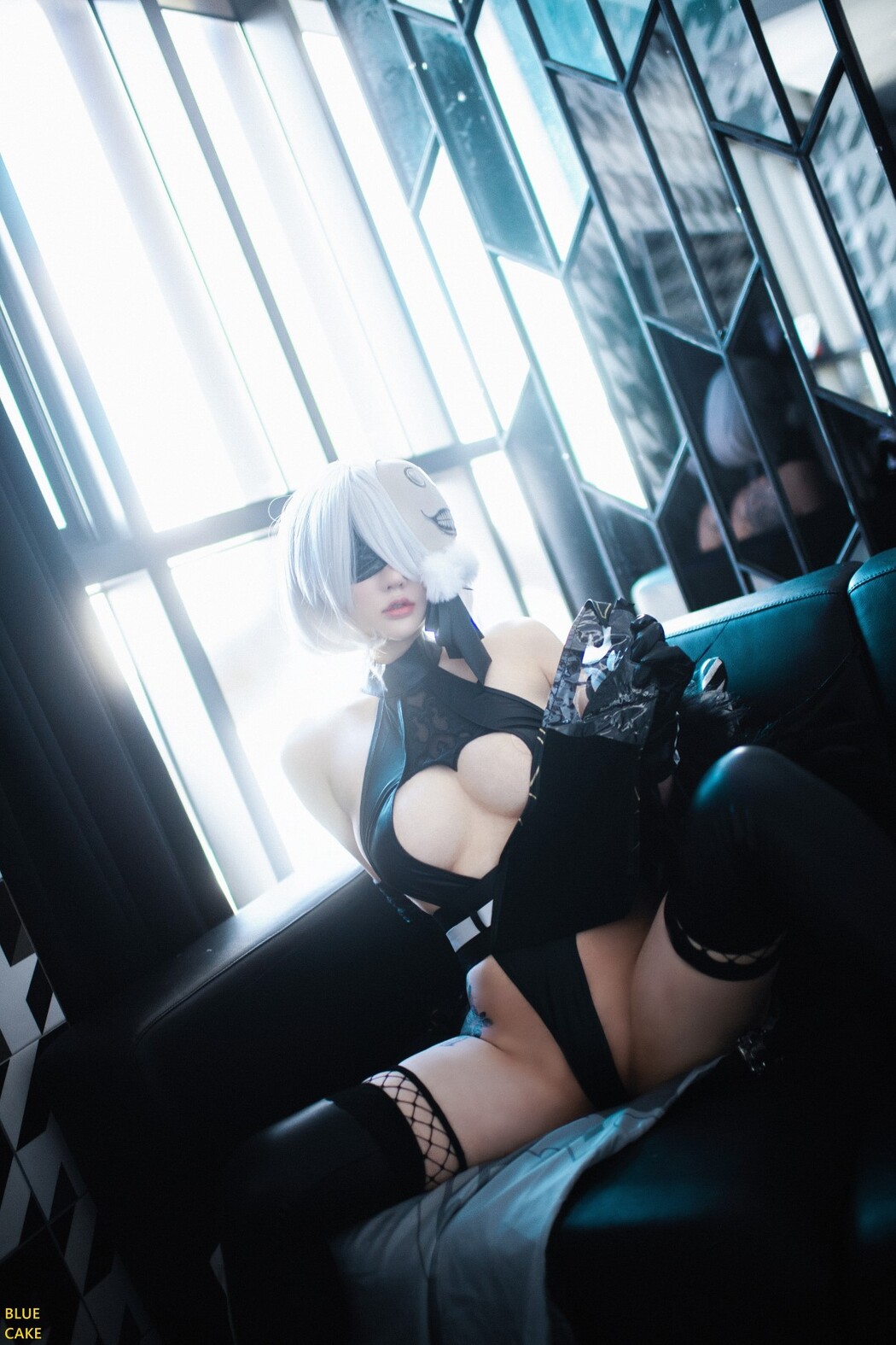 BlueCake Son Ye-Eun 손예은 2B RED B
