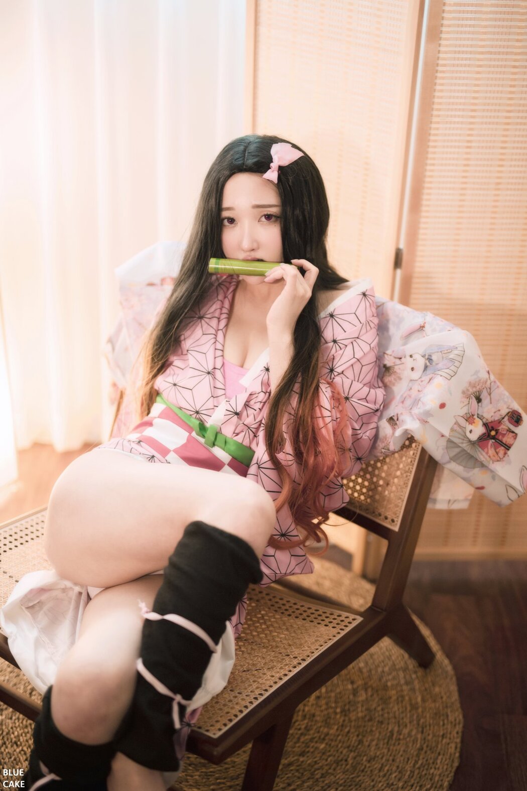 BLUECAKE Son Ye-Eun 손예은 Pink Oni