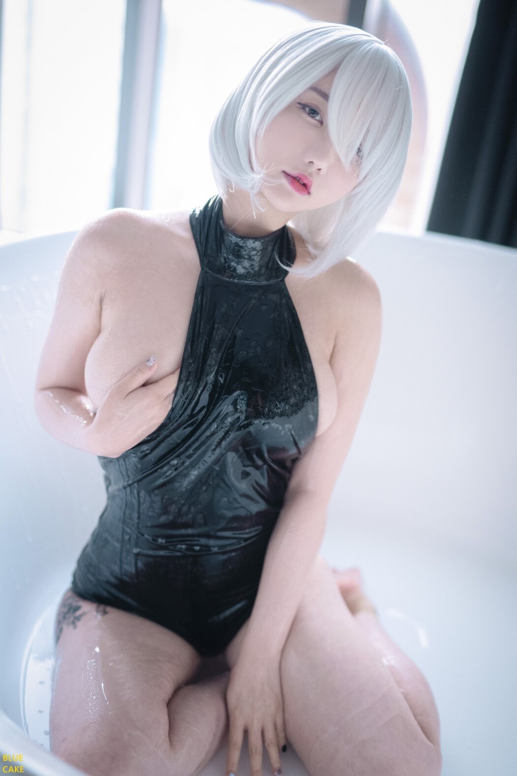 BlueCake Son Ye-Eun 손예은 2B RED A
