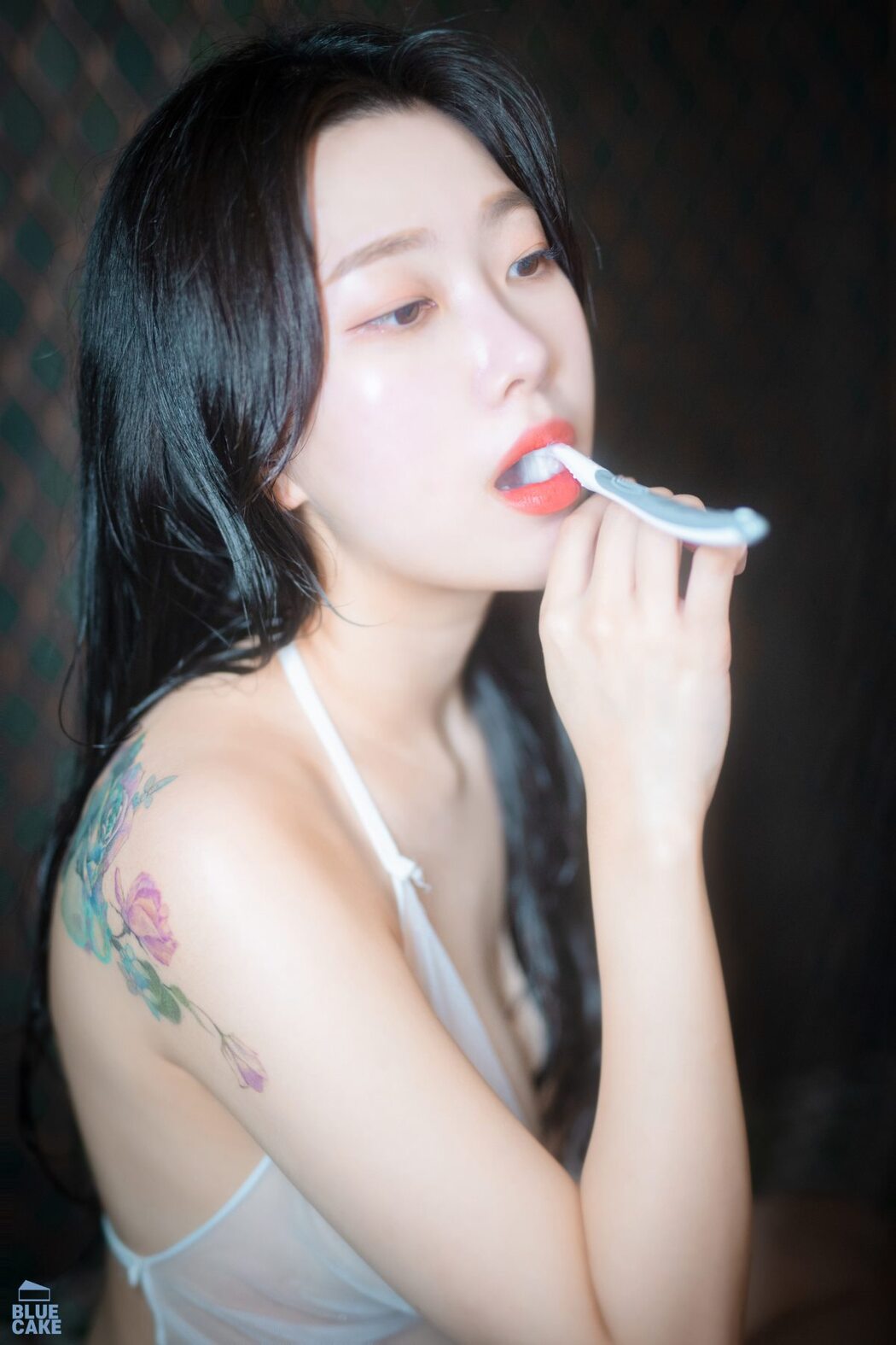 BlueCake Shaany – Wet B