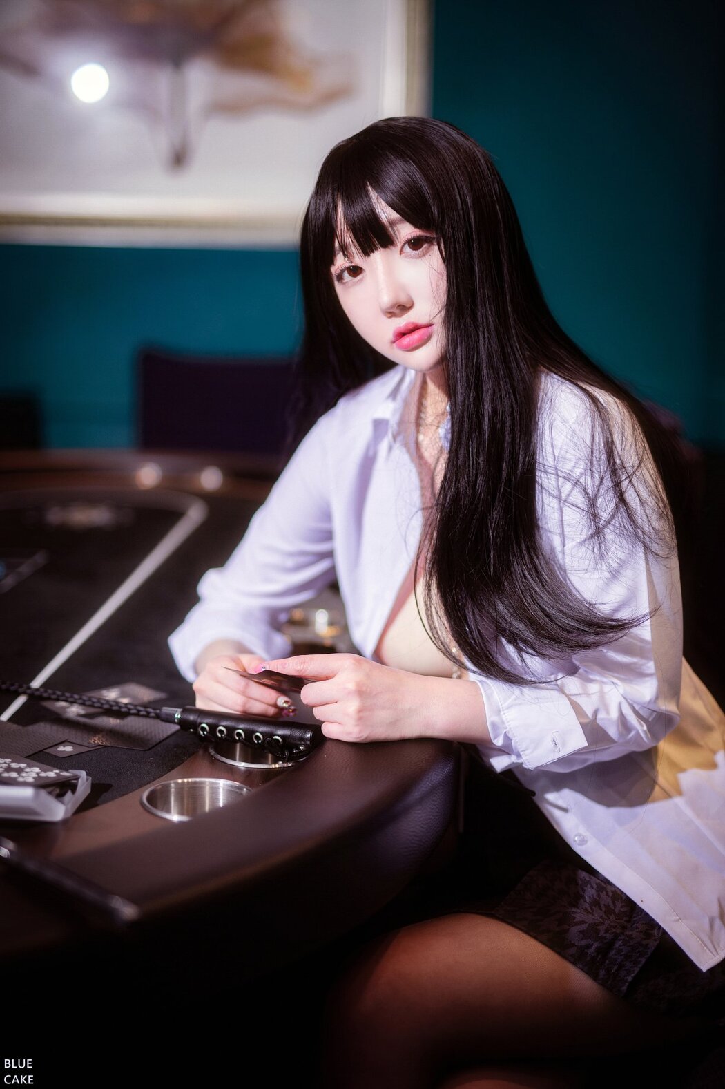 BLUECAKE Son Ye-Eun 손예은 Hardcore Gambling B