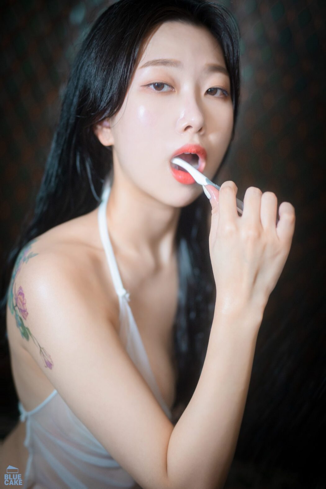 BlueCake Shaany – Wet B