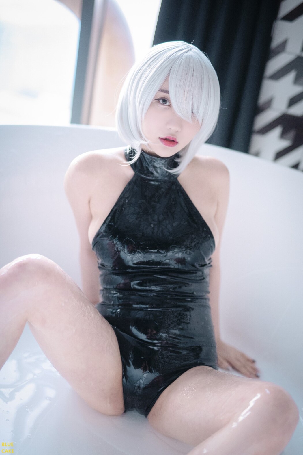 BlueCake Son Ye-Eun 손예은 2B RED B