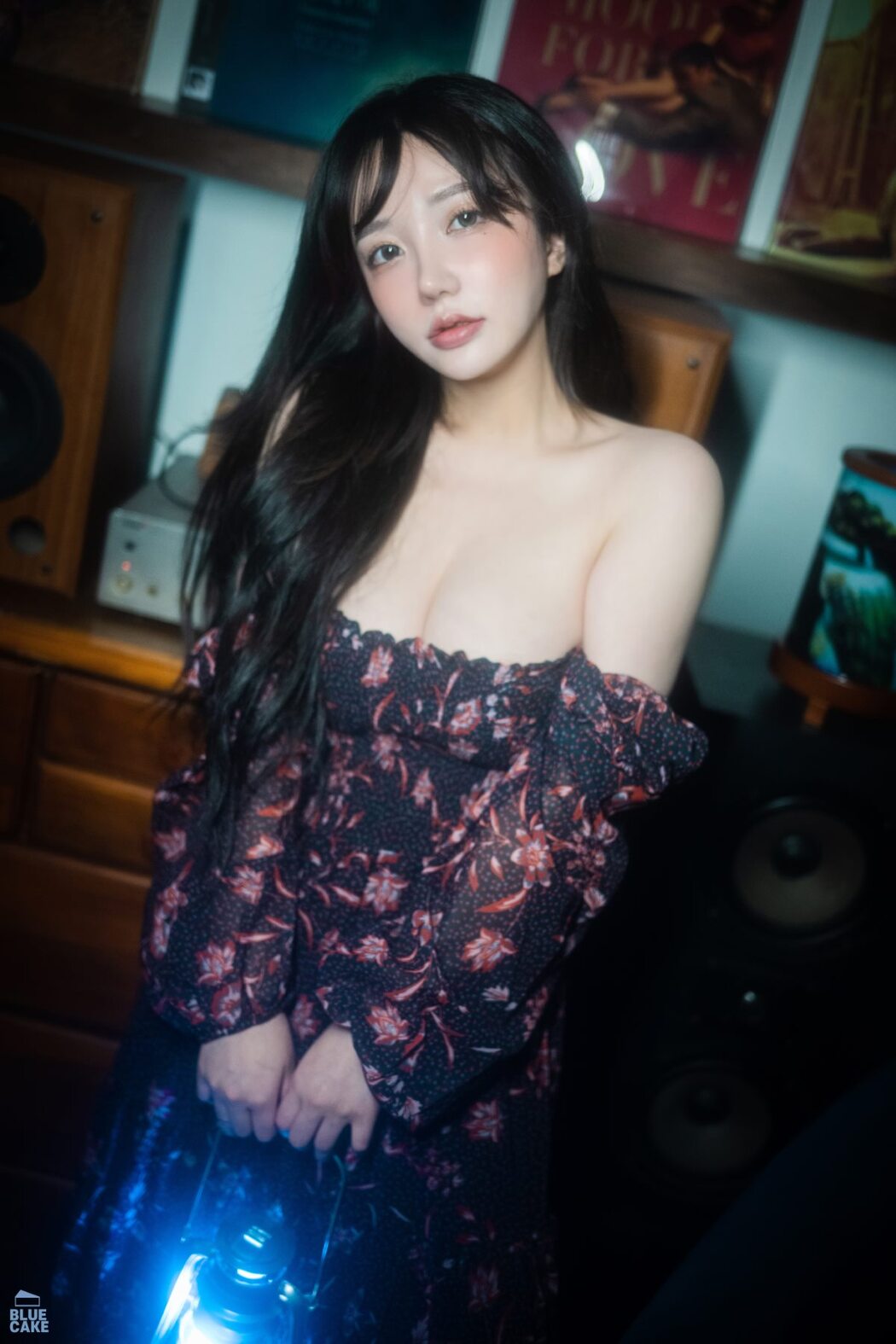 BlueCake Yeeun – Nothing RED