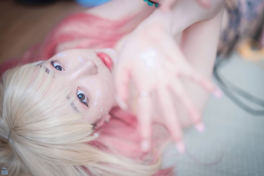 BlueCake Son Ye-Eun 손예은 – Marin Kitagawa WHITE B