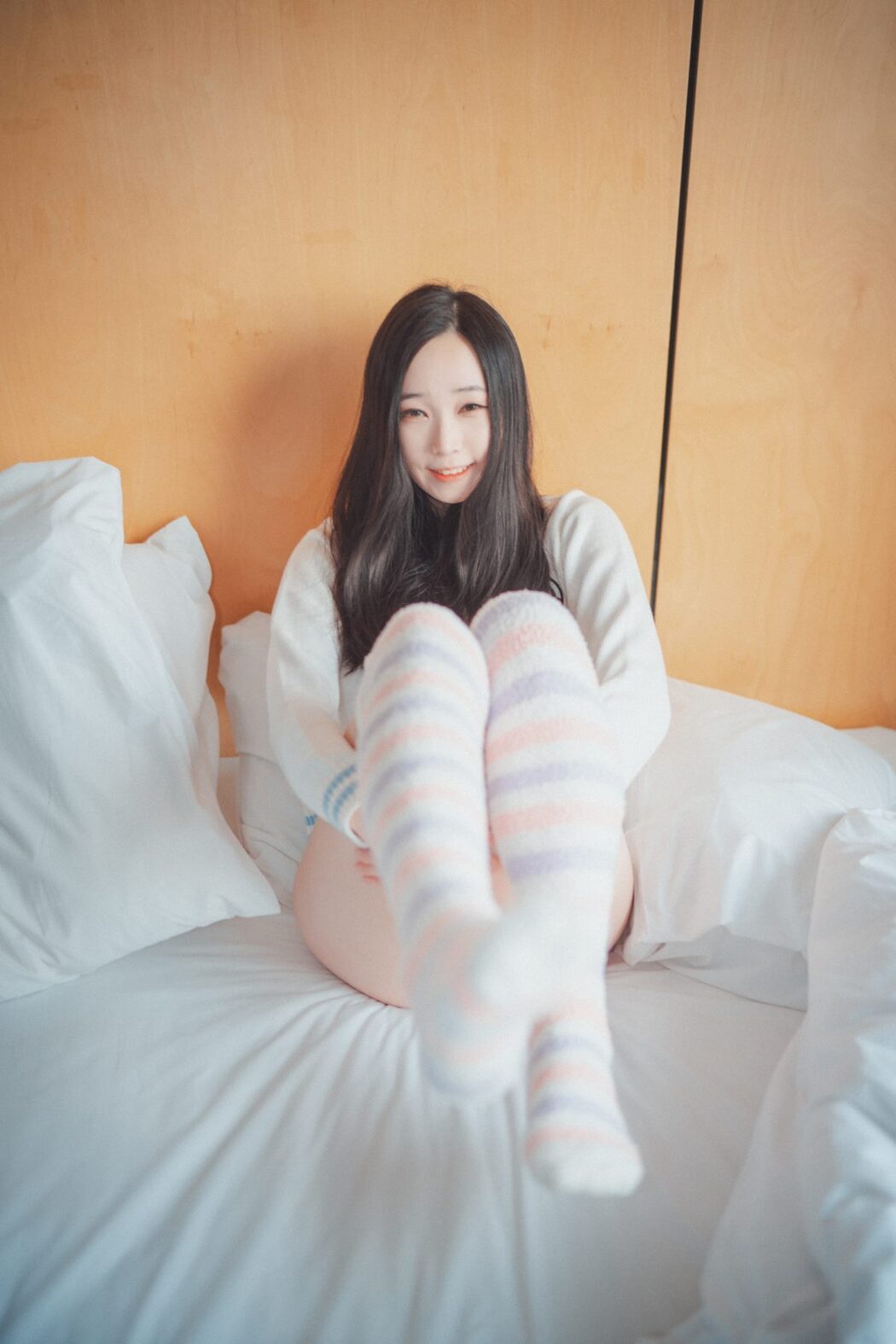 DJAWA Bambi 밤비 Homebody Girl