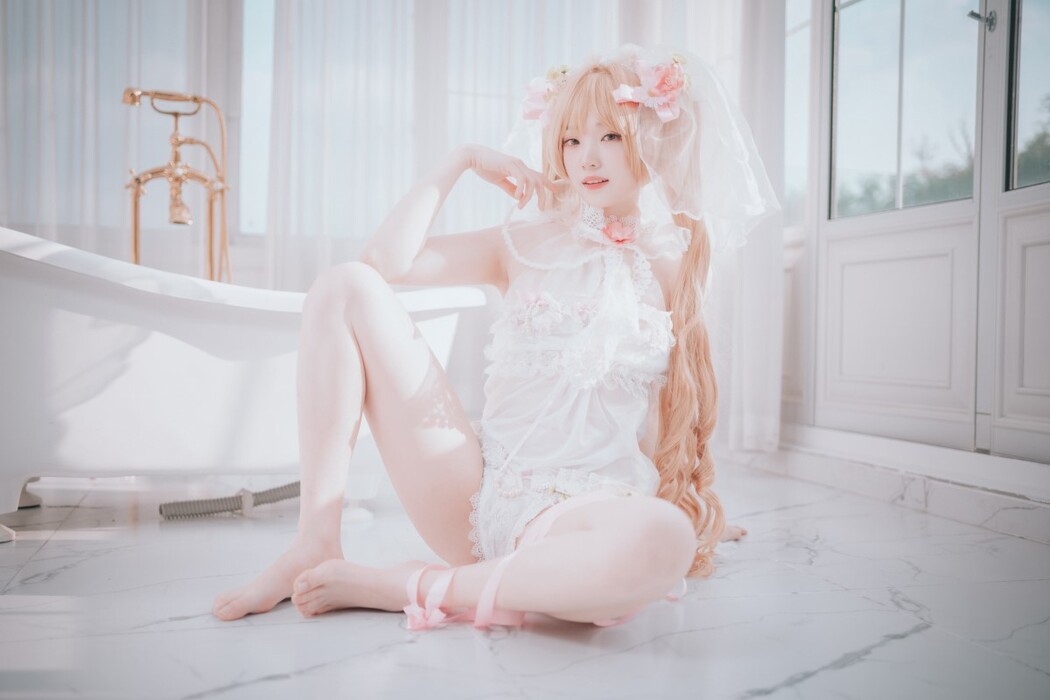 DJAWA Bambi 밤비 God Mother Heket Destiny Child Full ver A