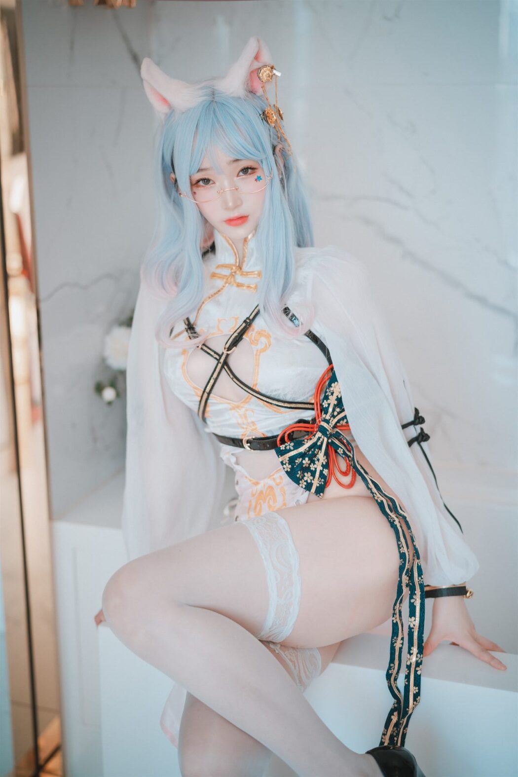 DJAWA Bambi 밤비 Le Chat Porte un Qipao