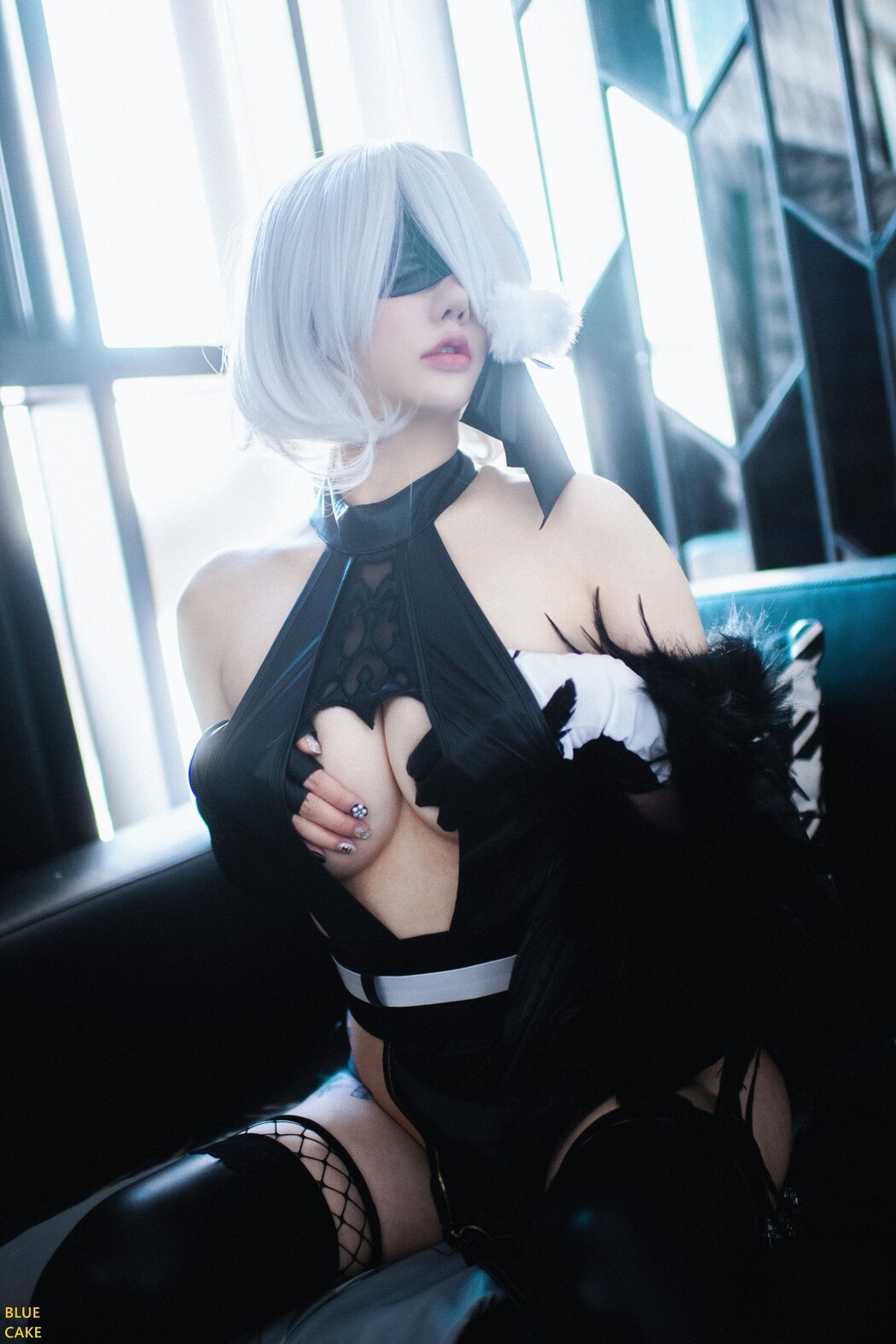 BlueCake Son Ye-Eun 손예은 2B RED A