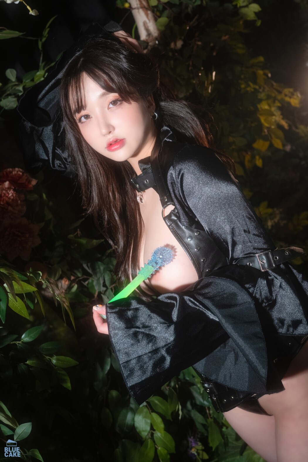 BlueCake Son Ye-Eun 손예은 – Tentacle Bukkake