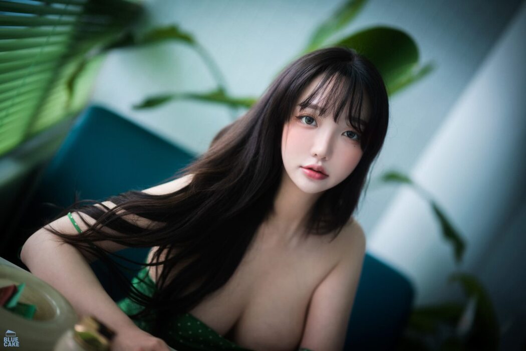 BlueCake Yeeun – Nothing RED