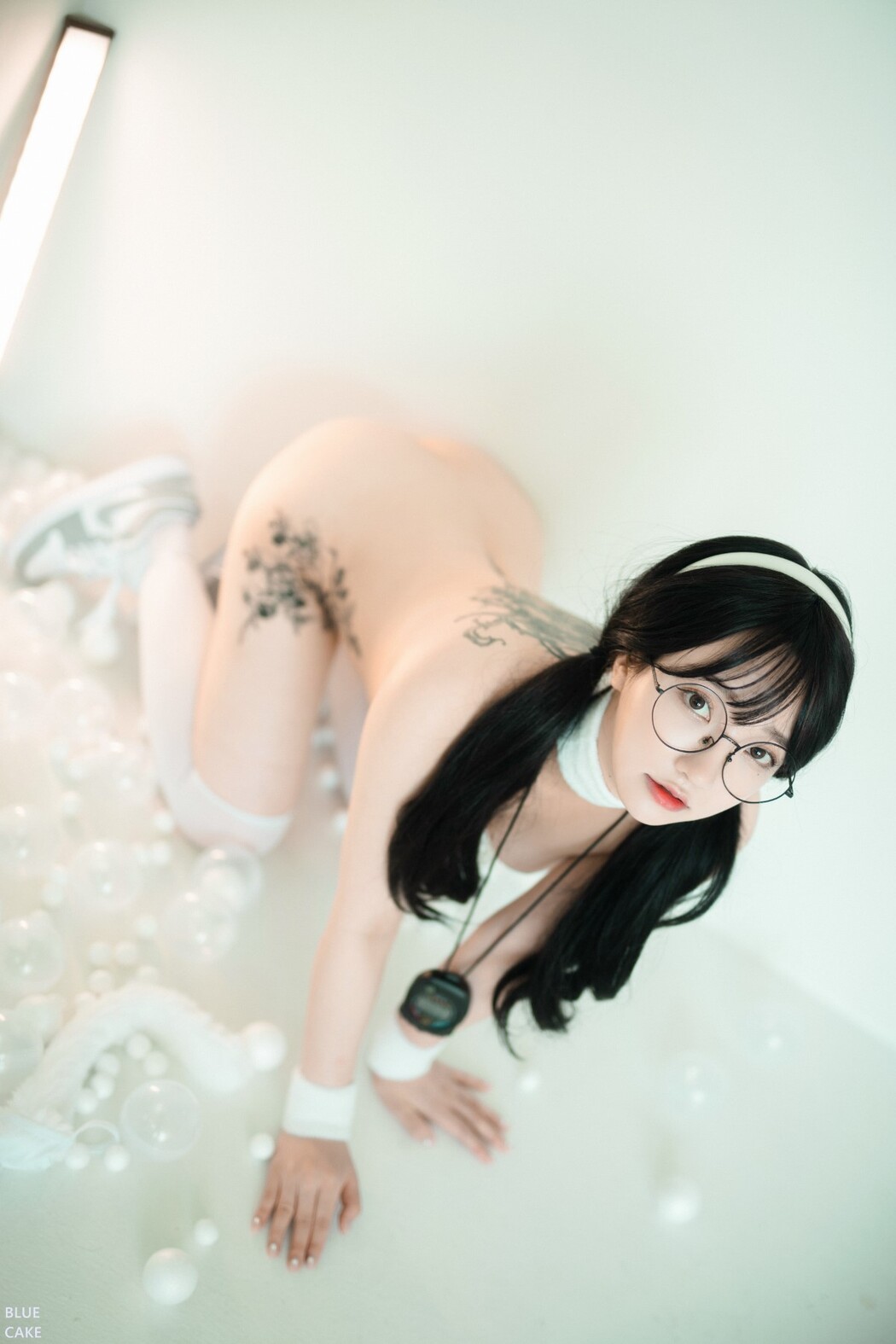 BlueCake Son Ye-Eun 손예은 – Pocky Yenny