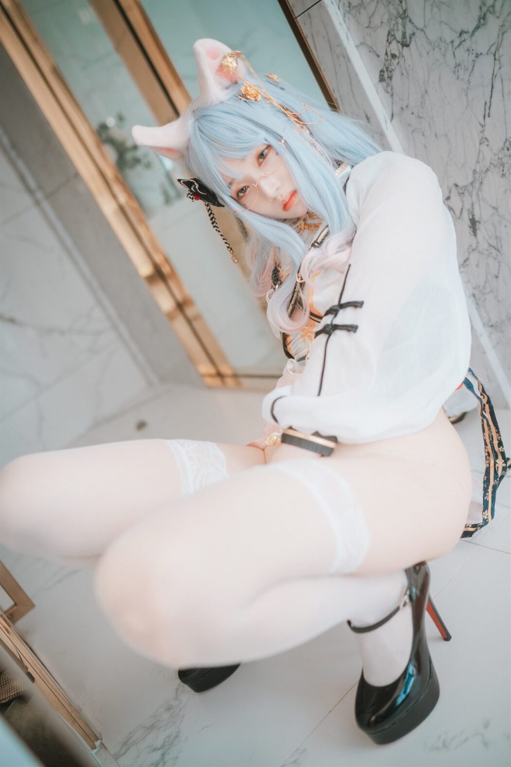 DJAWA Bambi 밤비 Le Chat Porte un Qipao