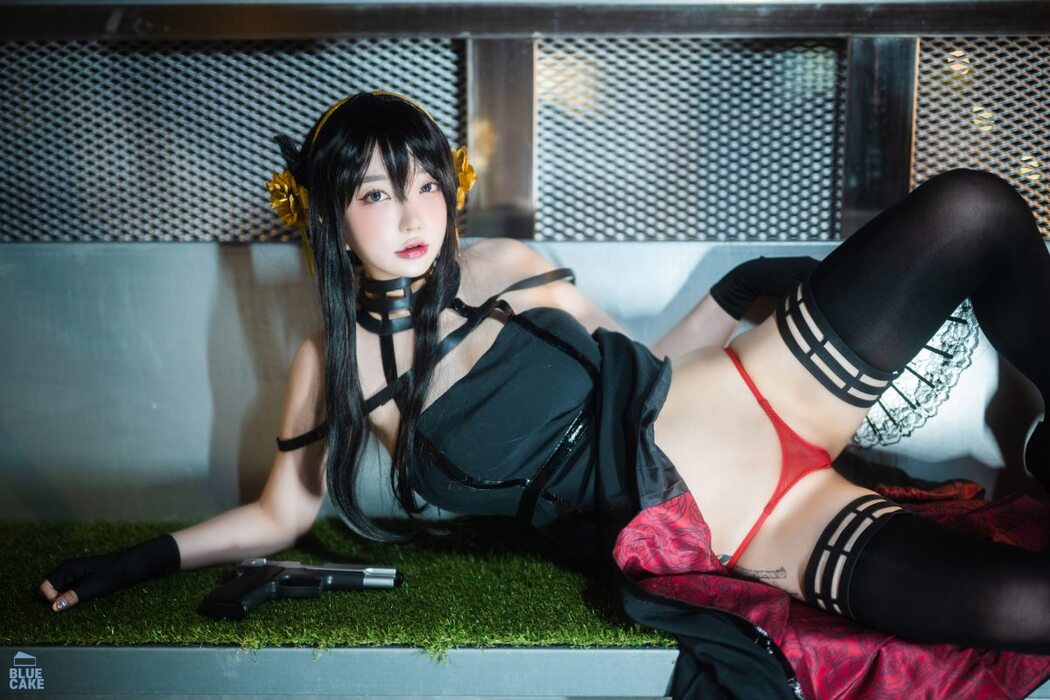 BlueCake Yeeun – BlackRose RED