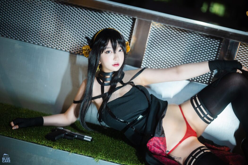BlueCake Yeeun – BlackRose RED