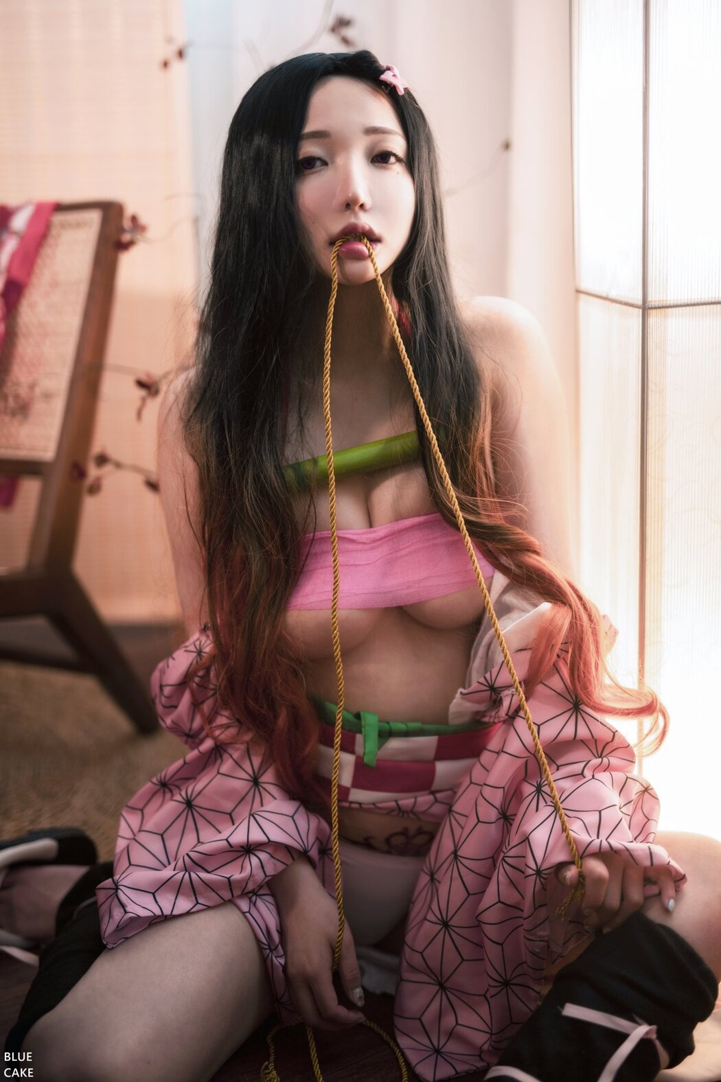 BLUECAKE Son Ye-Eun 손예은 Pink Oni