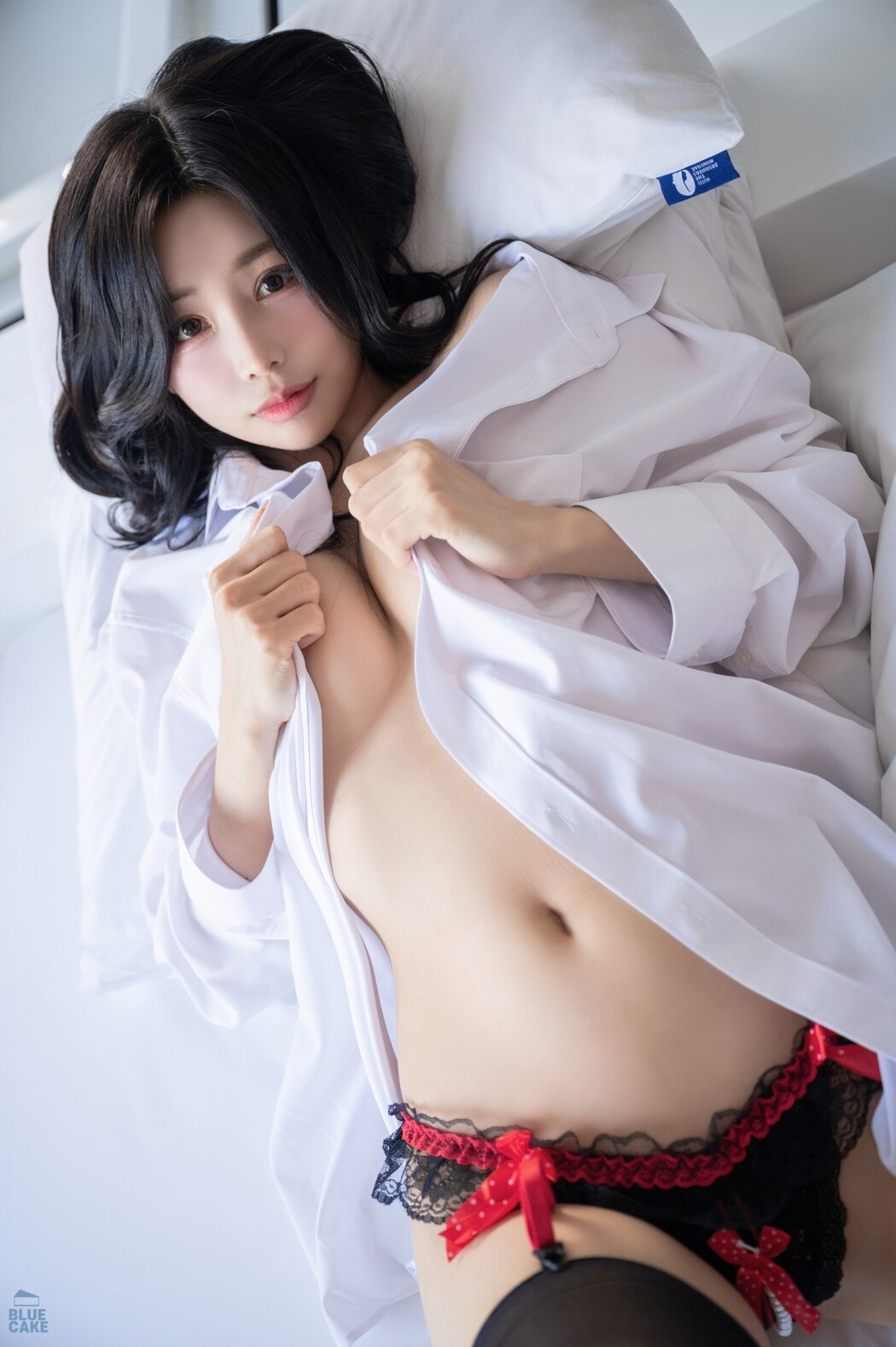 BlueCake YeonYu 연유 – Rent A Girlfriend RED.Ver B