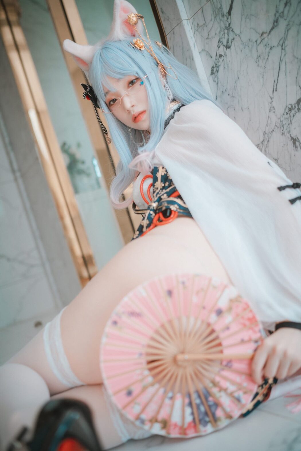 DJAWA Bambi 밤비 Le Chat Porte un Qipao