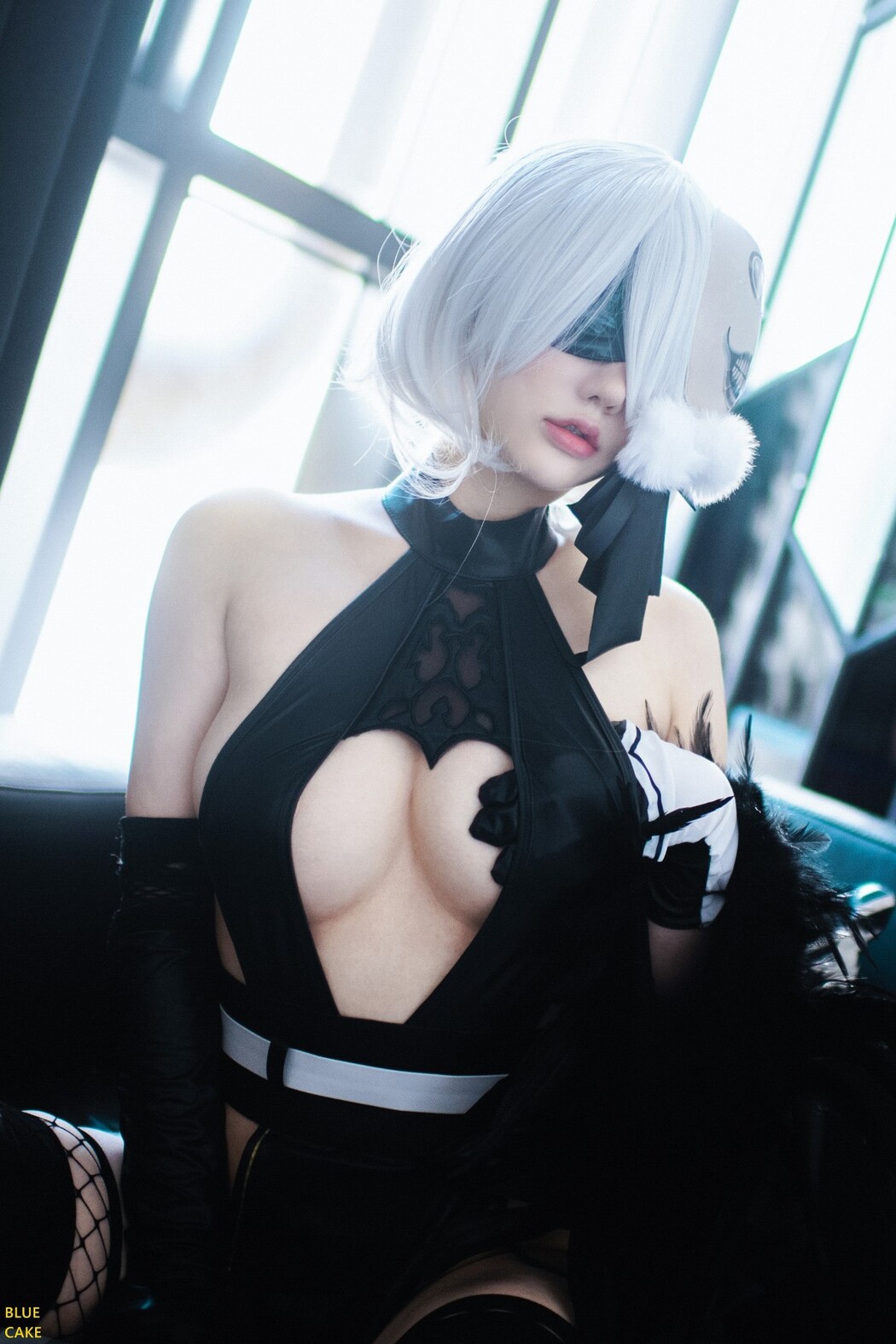 BlueCake Son Ye-Eun 손예은 2B RED A
