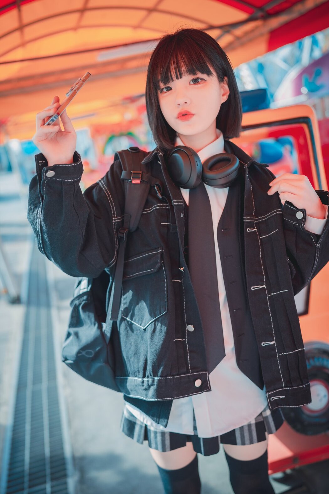 DJAWA Jeong Jenny 정제니 – Theme Park Girl A