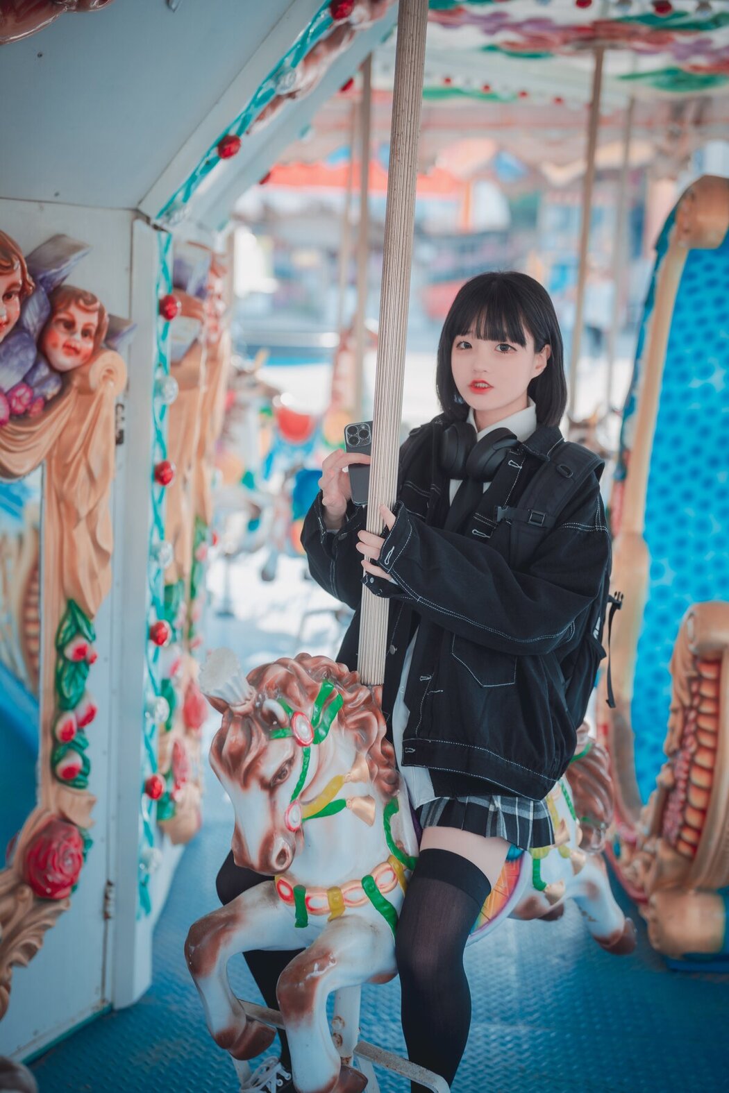 DJAWA Jeong Jenny 정제니 – Theme Park Girl A
