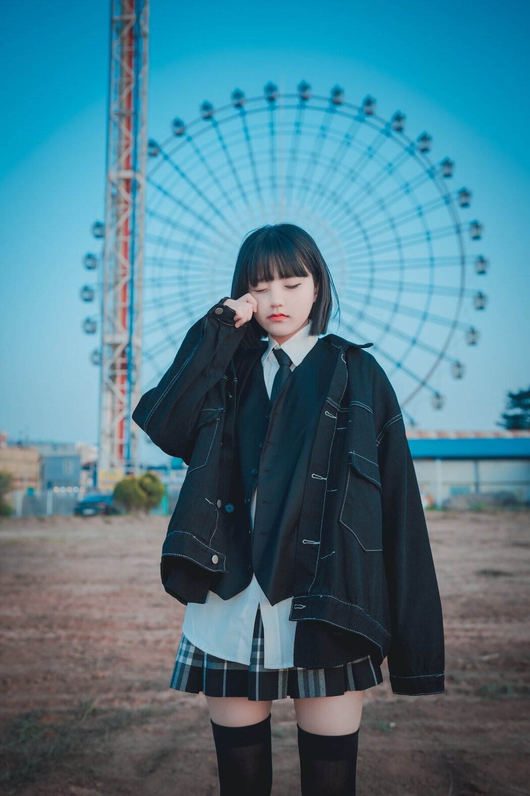 DJAWA Jeong Jenny 정제니 – Theme Park Girl B