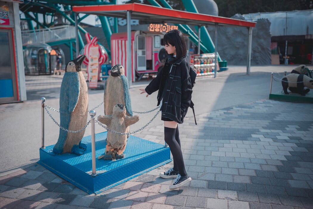 DJAWA Jeong Jenny 정제니 – Theme Park Girl A